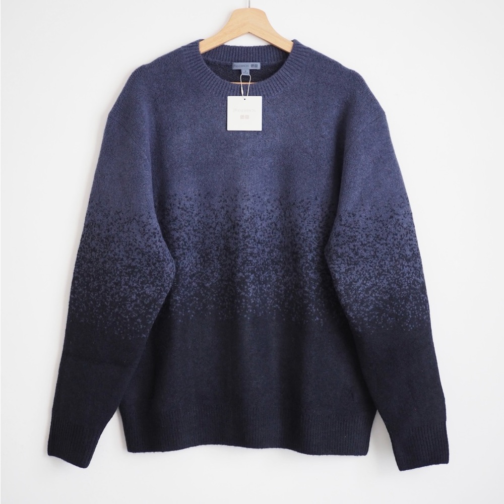 JW Anderson Souffle Yarn Gray Gradient Uniqlo Crew Neck Sweater